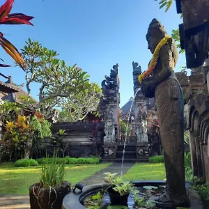 Affittacamere Sahadewa House