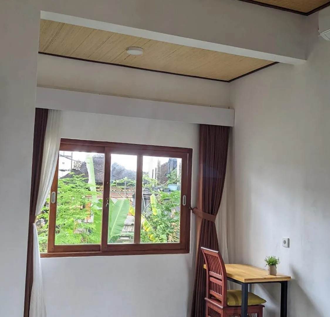 Ubud Dream 3*,